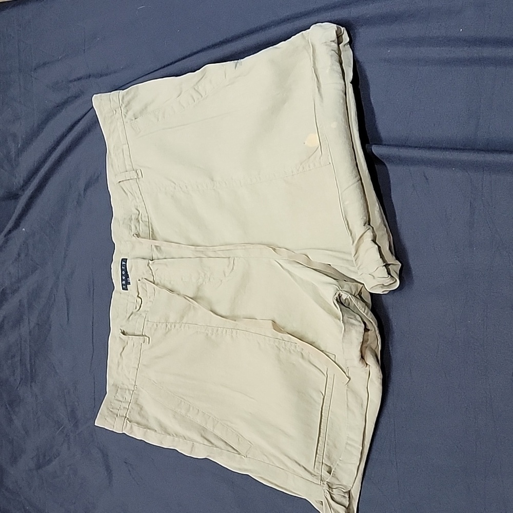 Theory Linen Viscose Spandex Lightweight Khaki Shorts